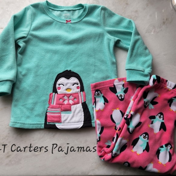 Carters 2T Pajama Set - Picture 1 of 1